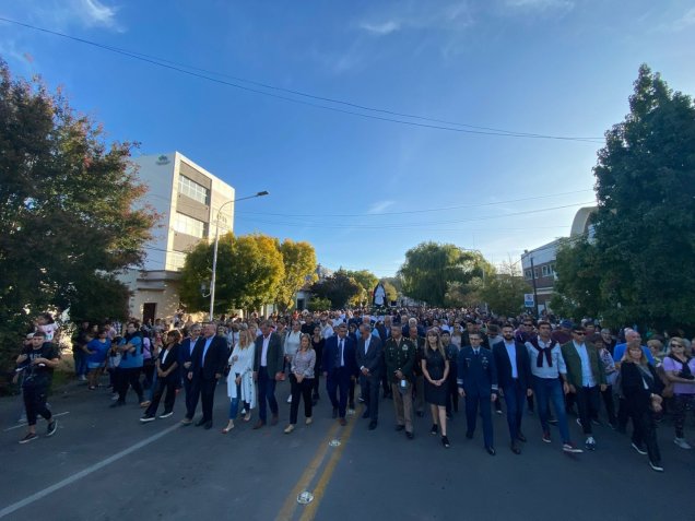 La Procesión congregó a cientos de fieles